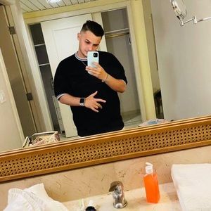 Meet your Posher, Freddy